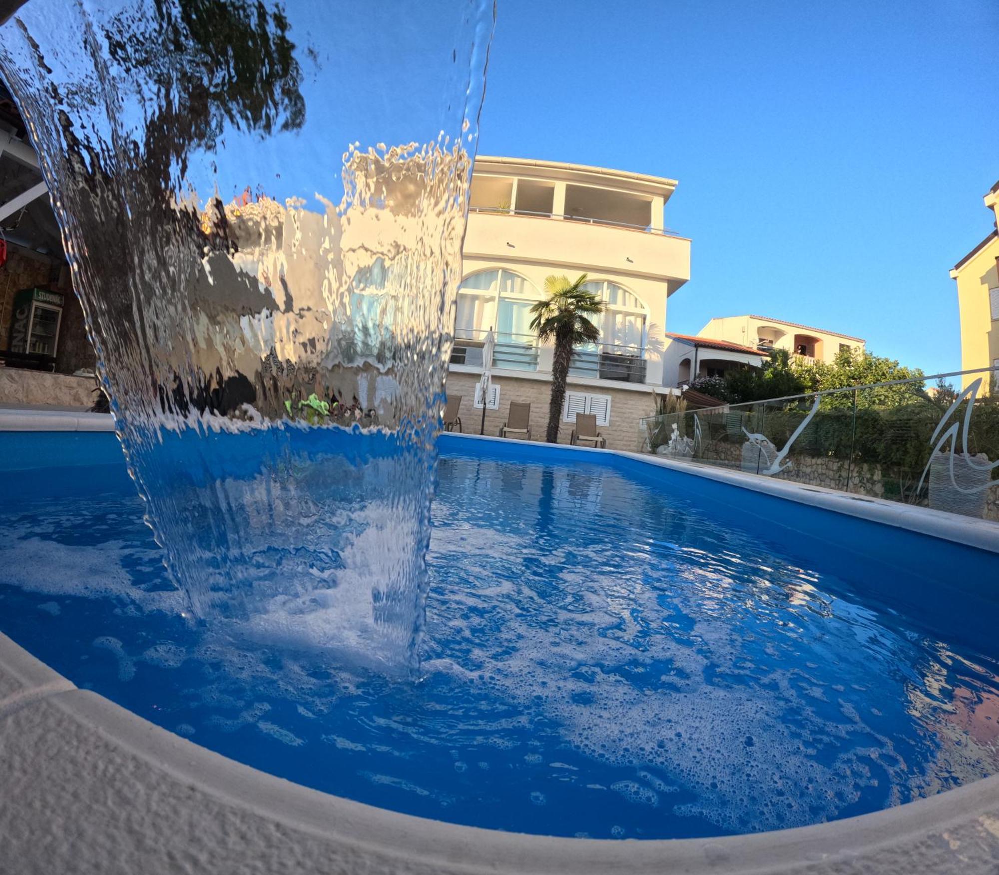 Apartments Sun Dance With Heated Pool Novalja Exteriér fotografie
